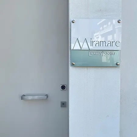 Bed & Breakfast Miramare Luxury Scoglitti
