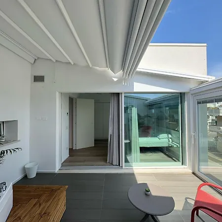Miramare Luxury 스코글리티